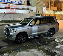تويوتا لاندكروزر